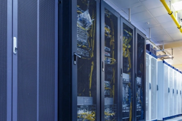 Elevator Emergency Call Systems & Callbox with VoIP Gateway 