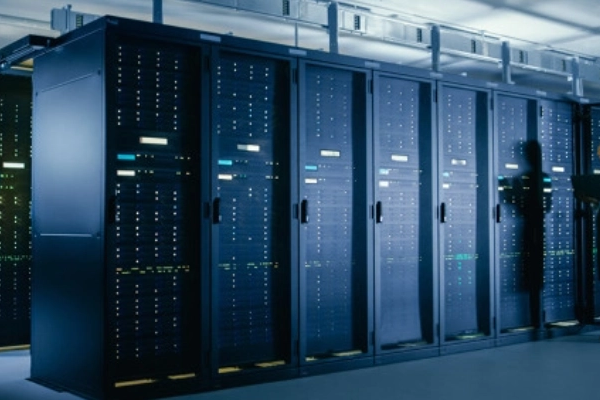 Redstone's 8-Port VoIP Gateway:Boosting Medium-Sized Business Communications