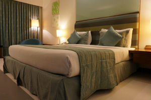 5 Key Factors for Hotels to Choose a VoIP Gateway:Avoid Pitfalls!