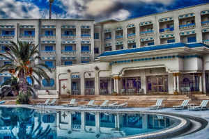 What is a VoIP Gateway?An Analysis of Core Equipment for Hotel Communication Upgrades